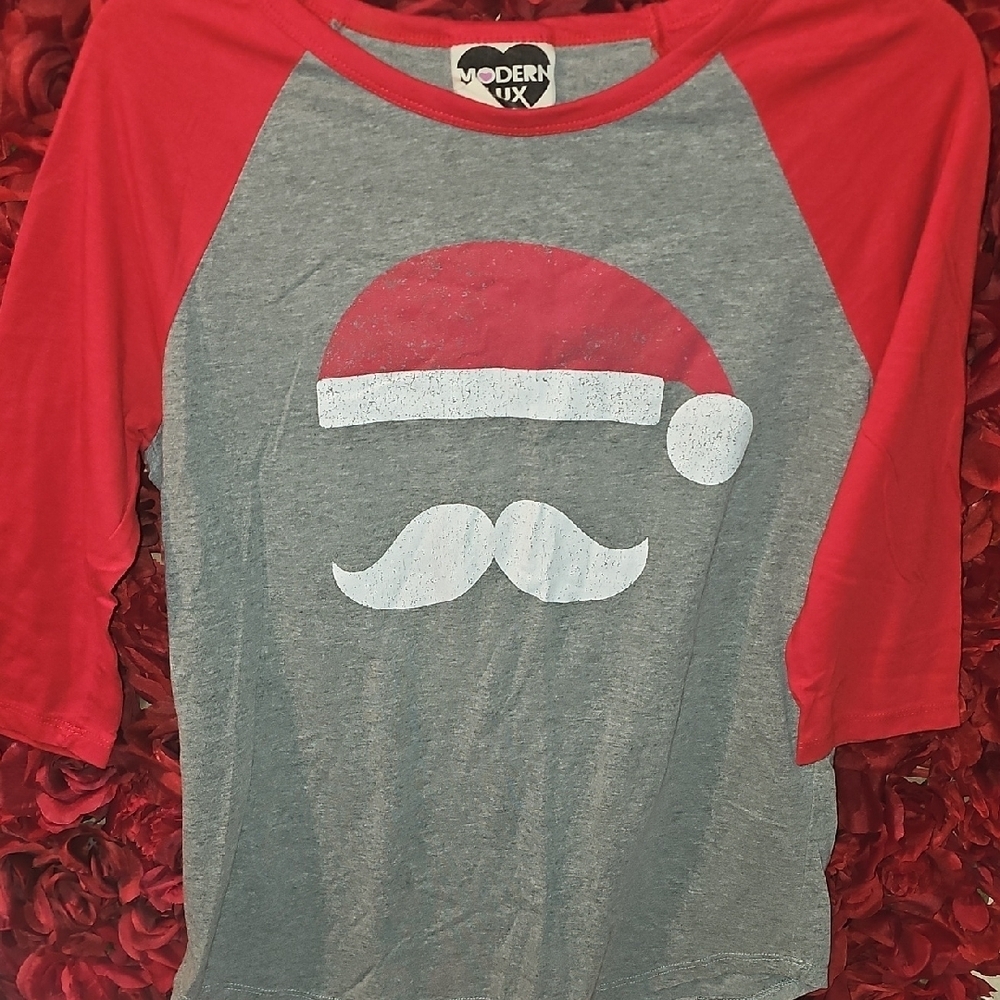 Modern Lux Women's Red and Gray Santa Raglan Tee Size XLarge
